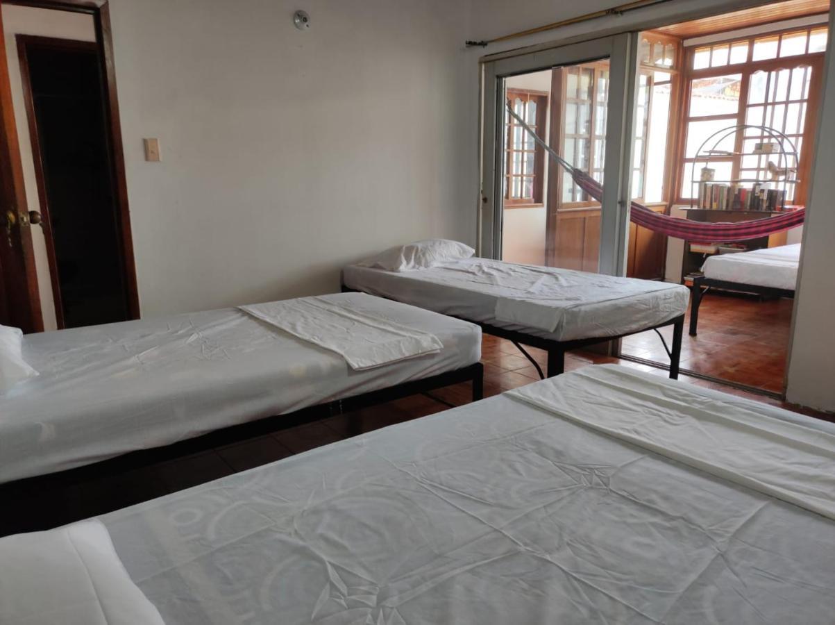 Leticias Guest House Екстер'єр фото