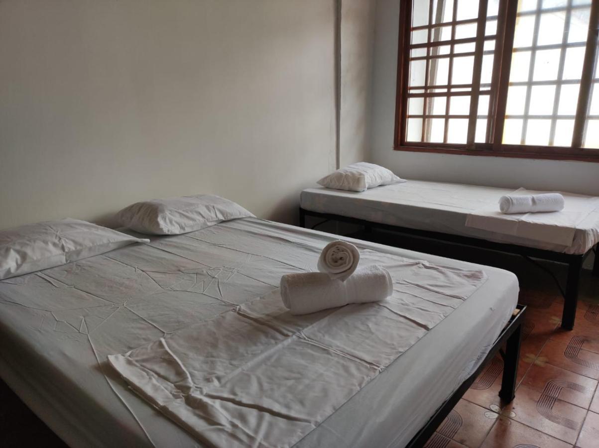 Leticias Guest House Екстер'єр фото