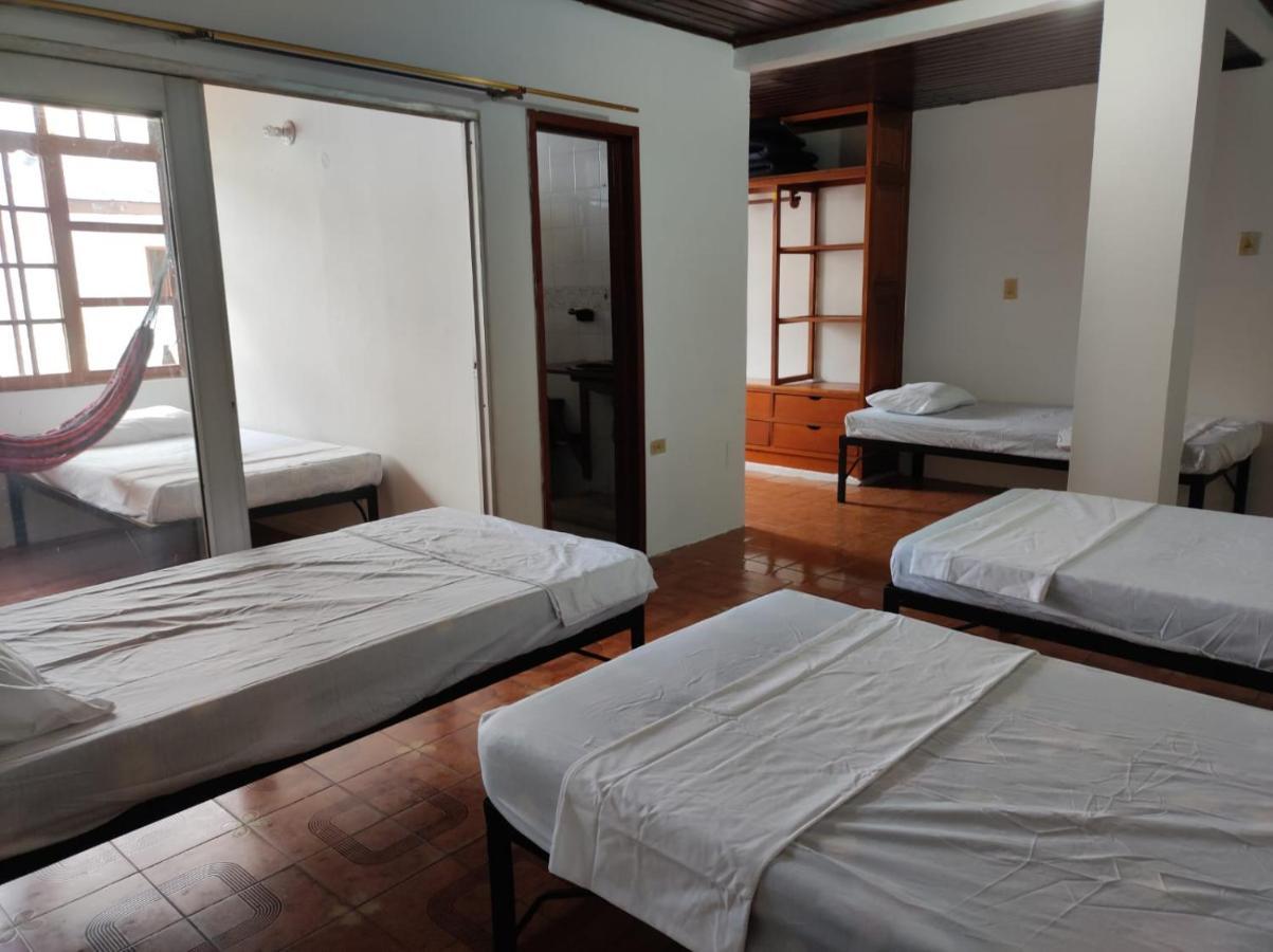 Leticias Guest House Екстер'єр фото