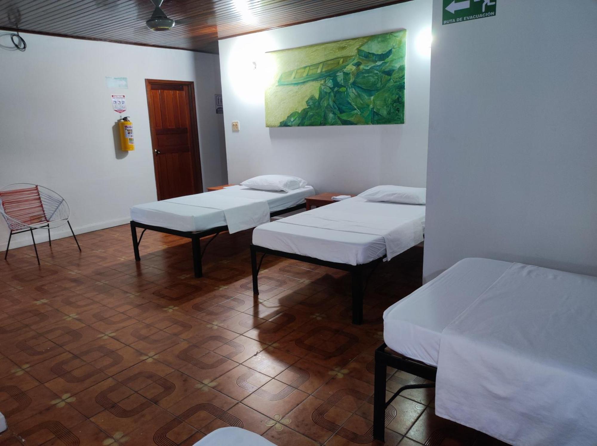 Leticias Guest House Екстер'єр фото